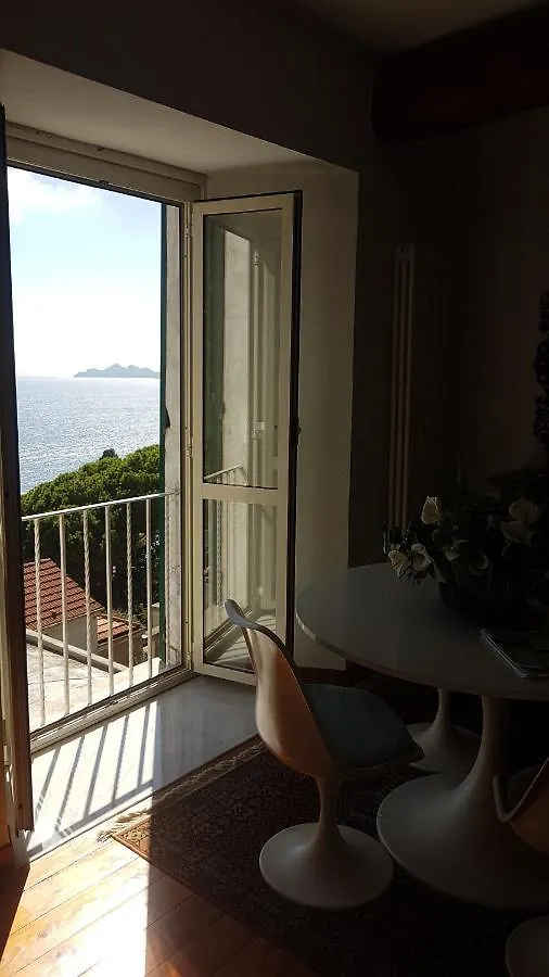 Zoagli, The House Of The Sun Apartment