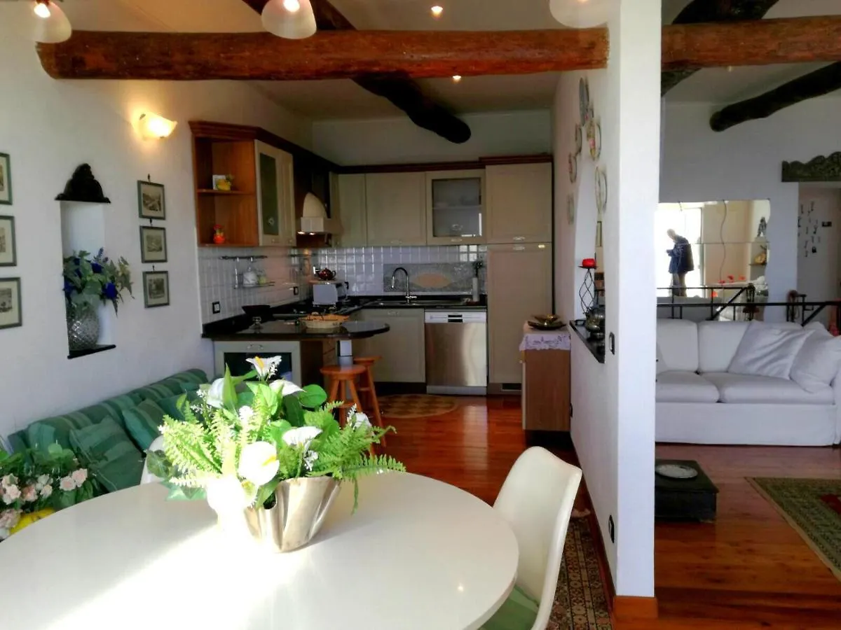 Zoagli, The House Of The Sun Apartment Italy