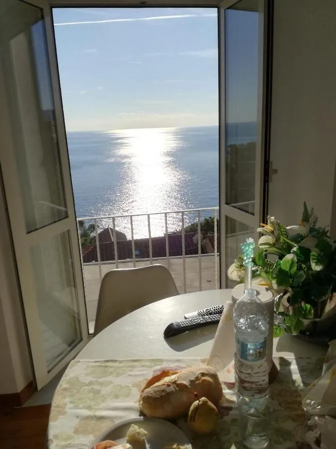 Zoagli, The House Of The Sun Apartment